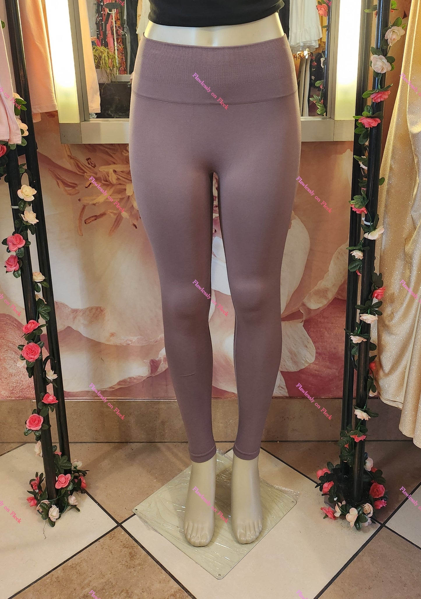 Pavoi Leggings