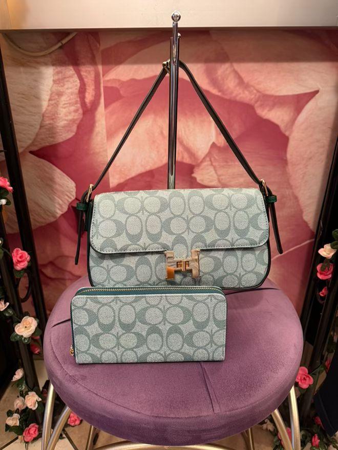 Shoulder Bag Baddies