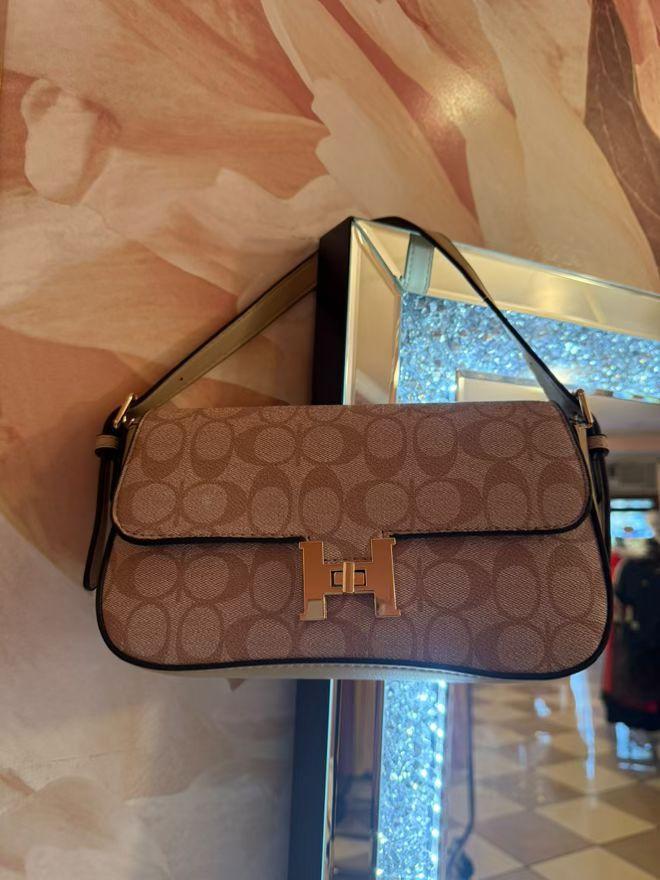 Shoulder Bag Baddies