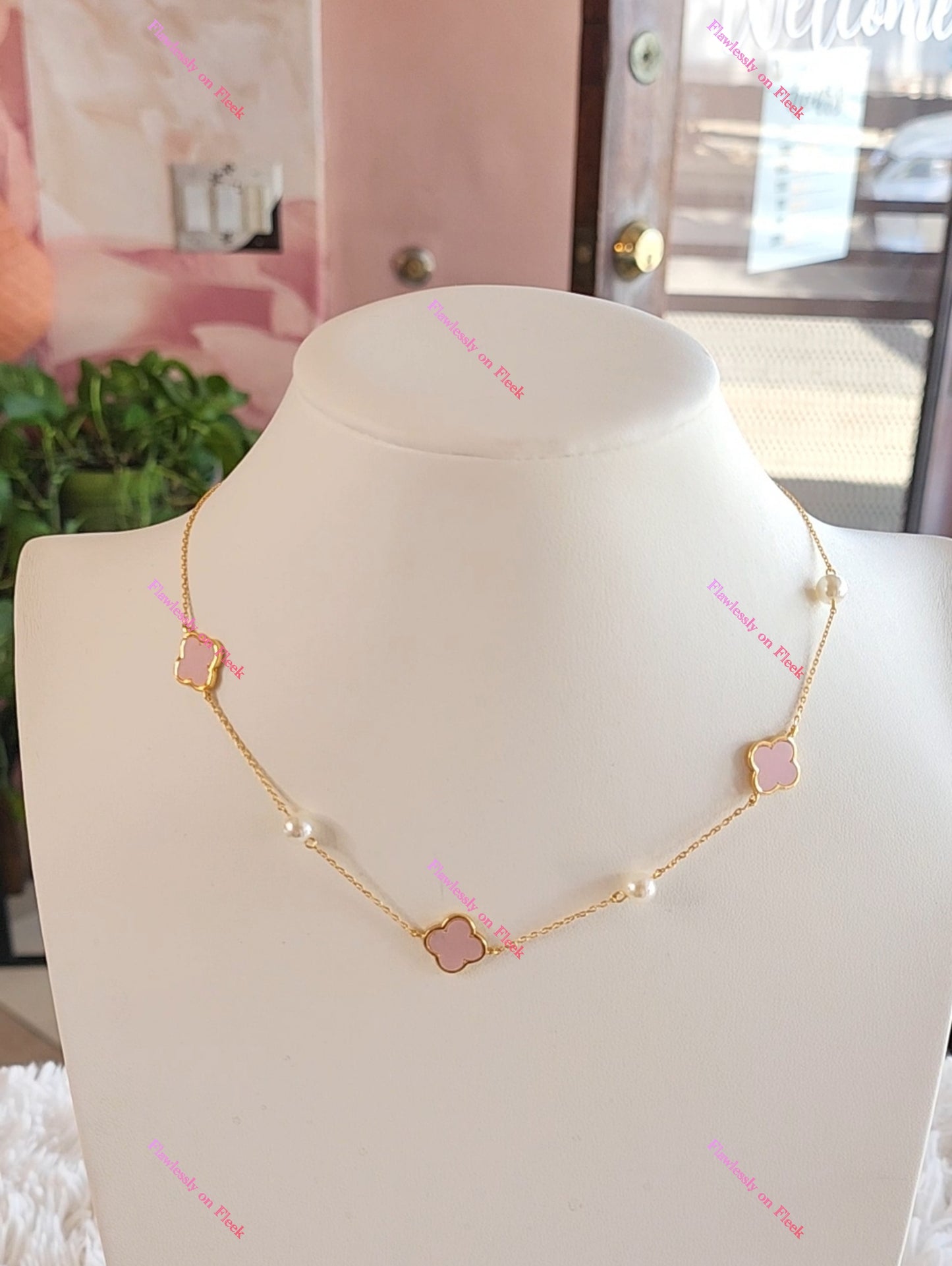 Clover and Pearl Bead Necklace