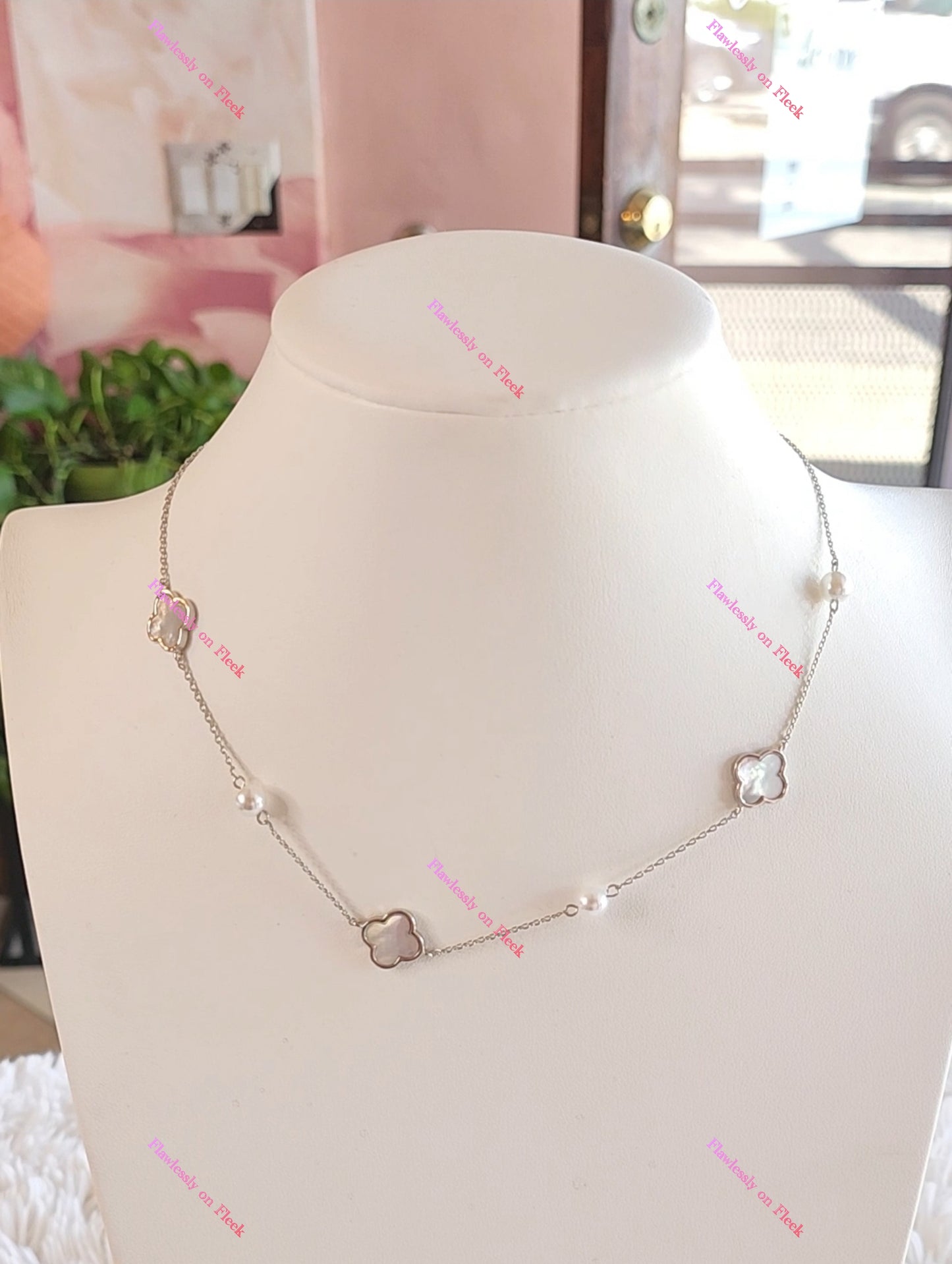 Clover and Pearl Bead Necklace