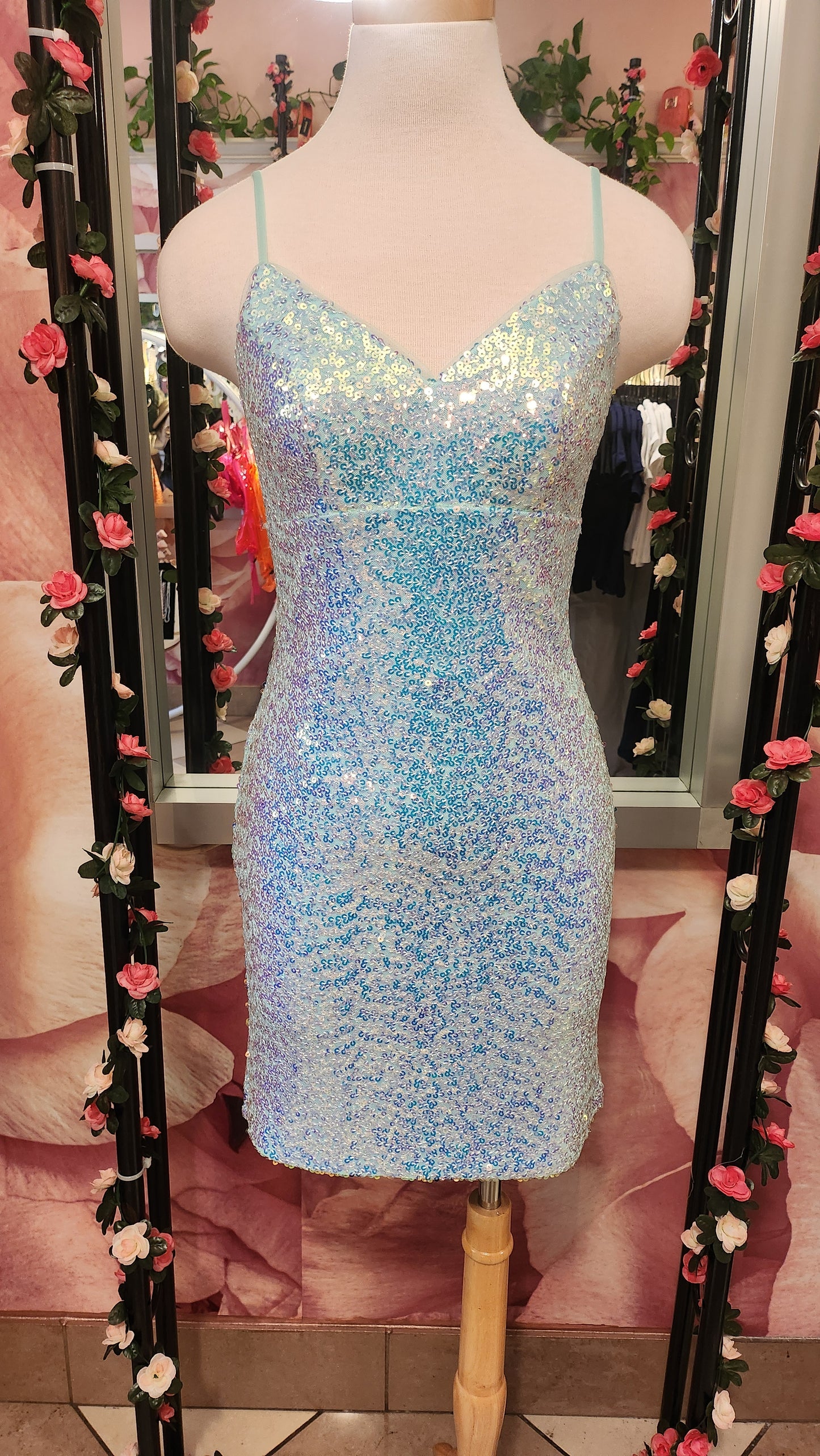 Vestido de ensueño en tonos pastel brillantes n.° 9720