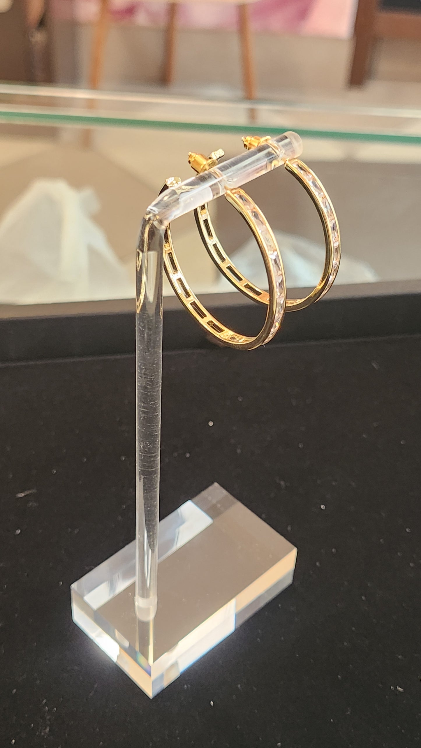 Aros con circonitas cúbicas bañadas en oro de 14 k