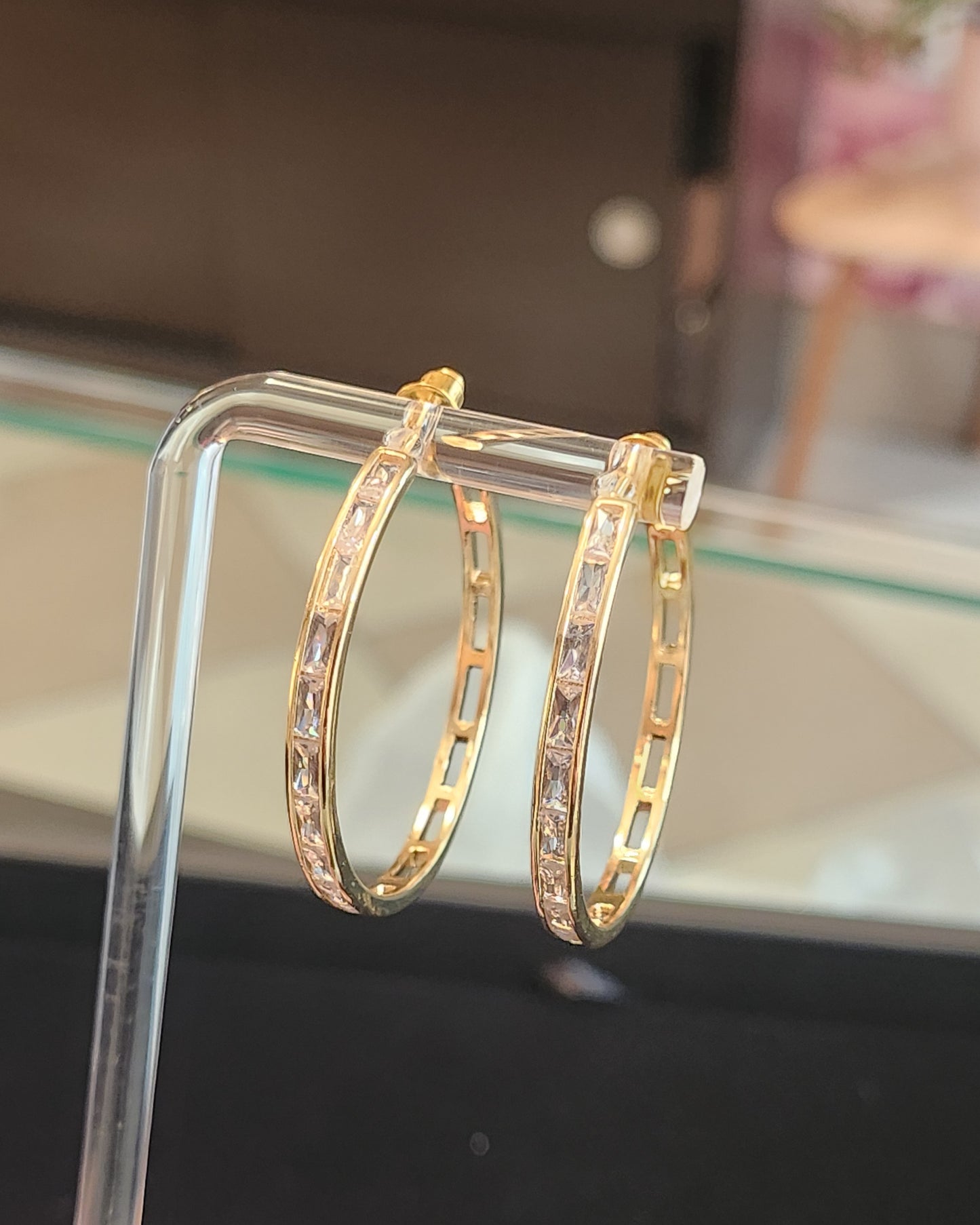 Aros con circonitas cúbicas bañadas en oro de 14 k